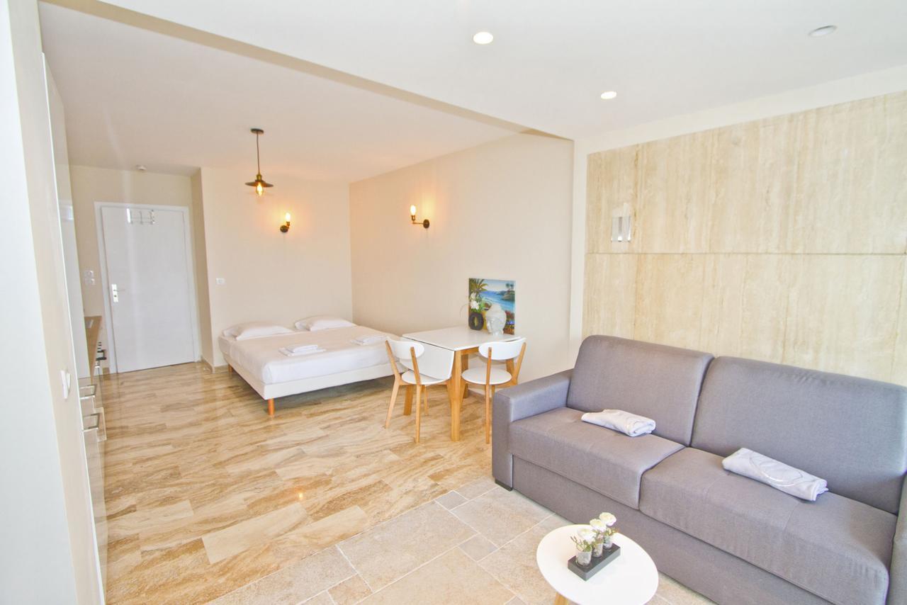 Promenade Holiday - Cosy Sea Front Studio Niza Exterior foto